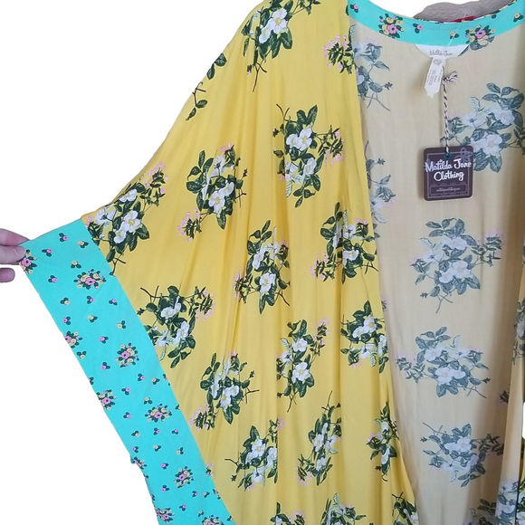 EUC 🌸Matilda Jane🌸 Floral Kimono - Picture 3 of 5